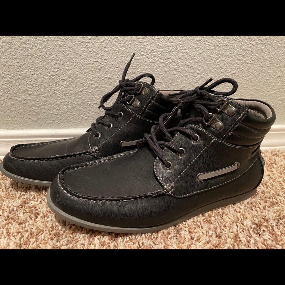 Steve Madden Shoes - Size 9